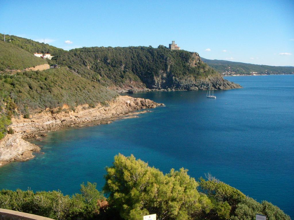 La Finestra Sul Mare B&B Ливорно Екстериор снимка